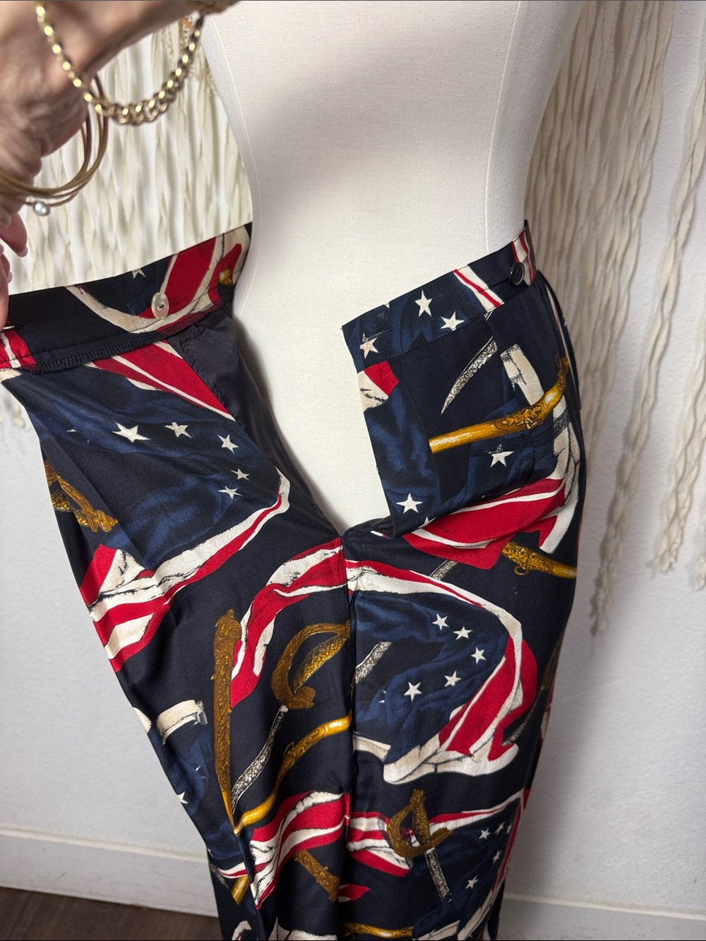 Vintage Jones NY Silk Patriotic Americana Faux Wrap Midi Length Skirt 6 - Picture 3 of 12